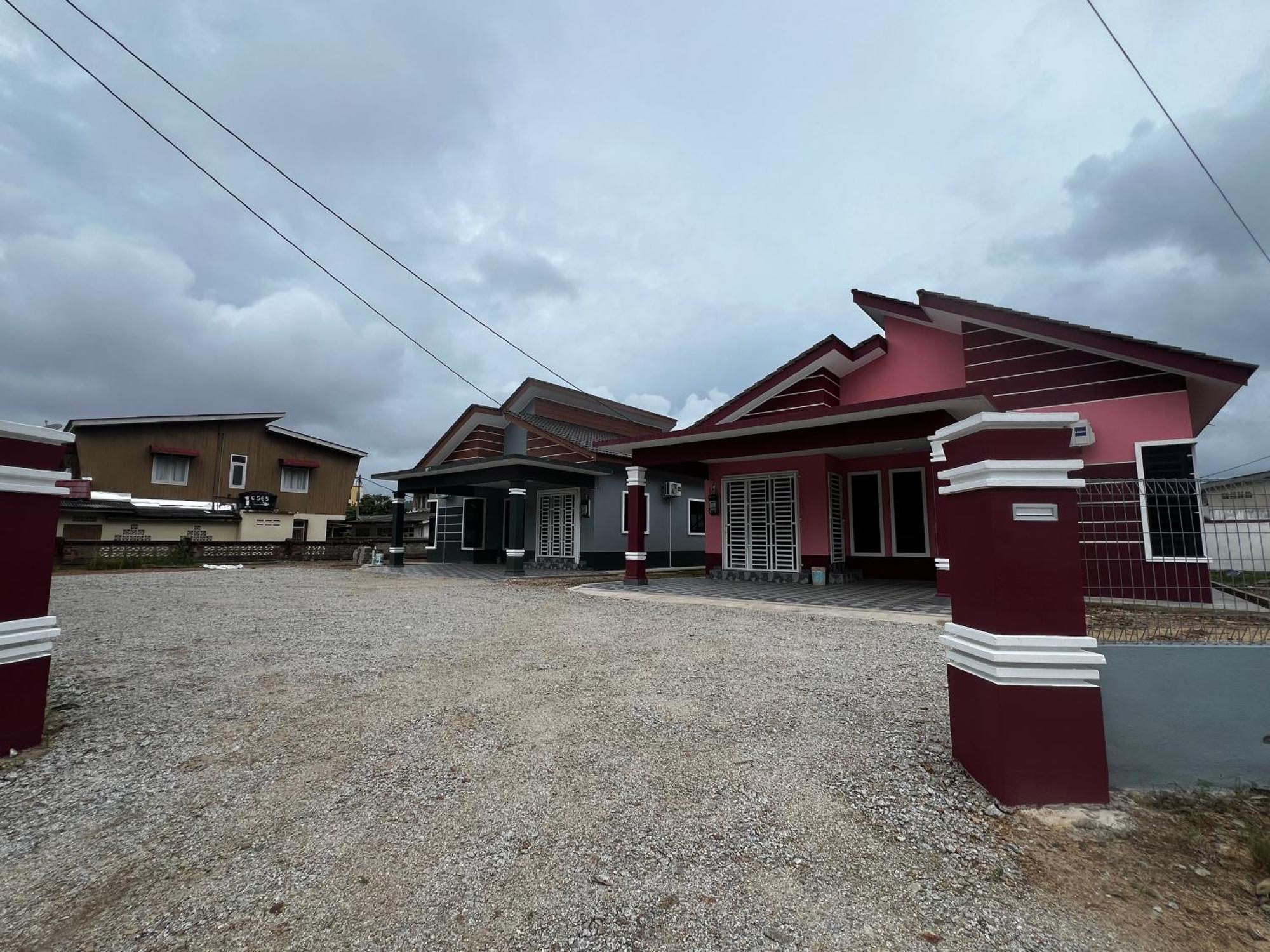 Yatee Homestay كُوالا تيرينغانو المظهر الخارجي الصورة
